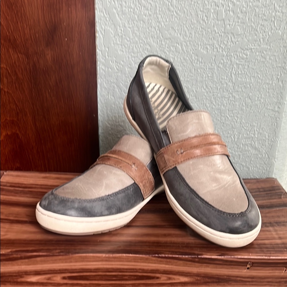 Taos Footwear Two-Tone Gray and Brown Slip-On Loafers